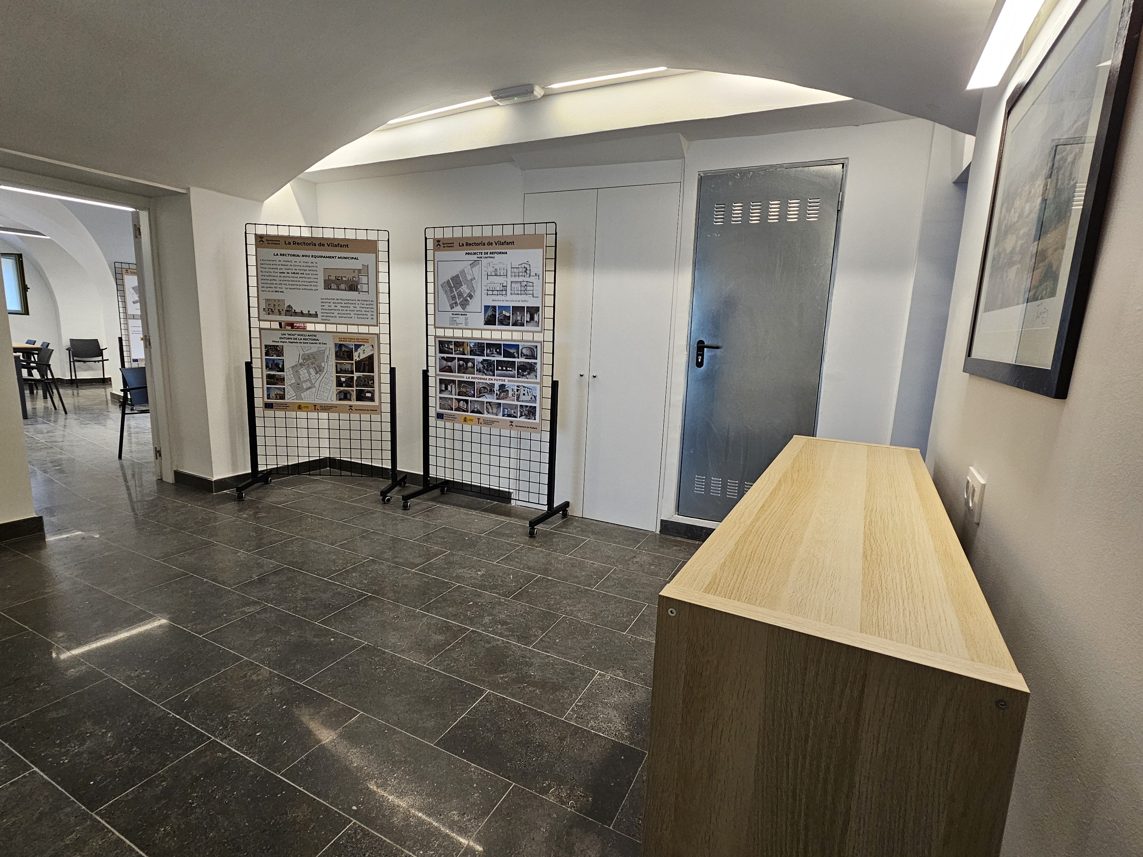 interior 4.jpg