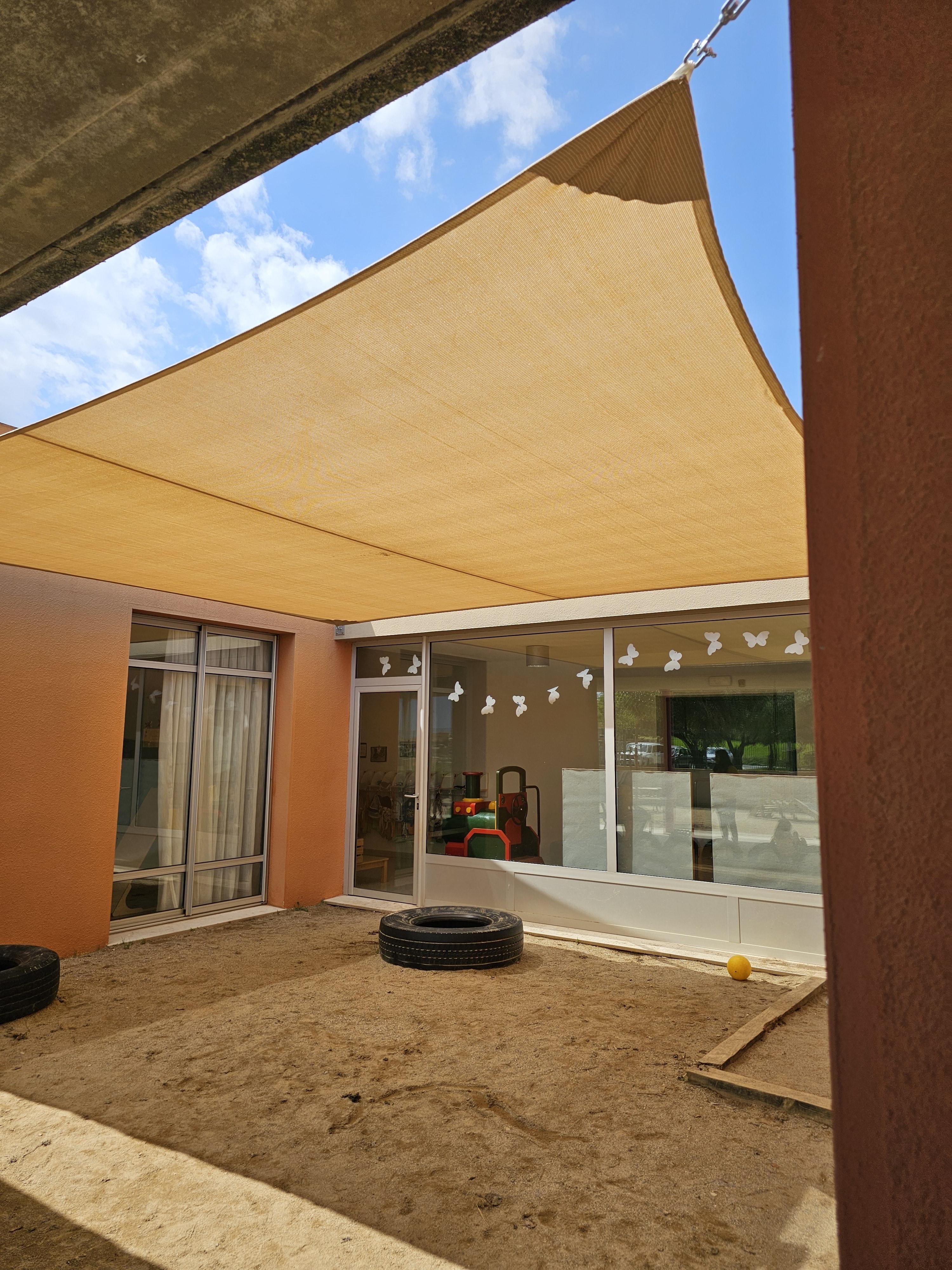 toldos llar.jpg