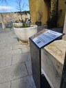 Vilafant instal·la una placa commemorativa per recordar al seu veí Rafael Sala Grau
